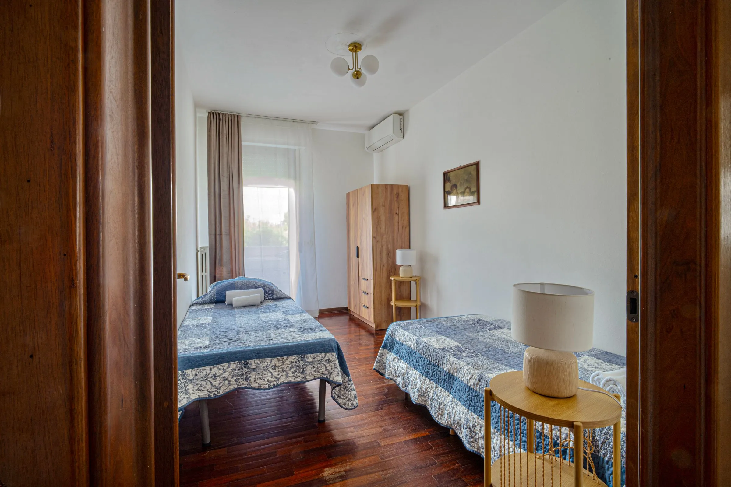 Apartment with Kitchen and Balcony — foto 6