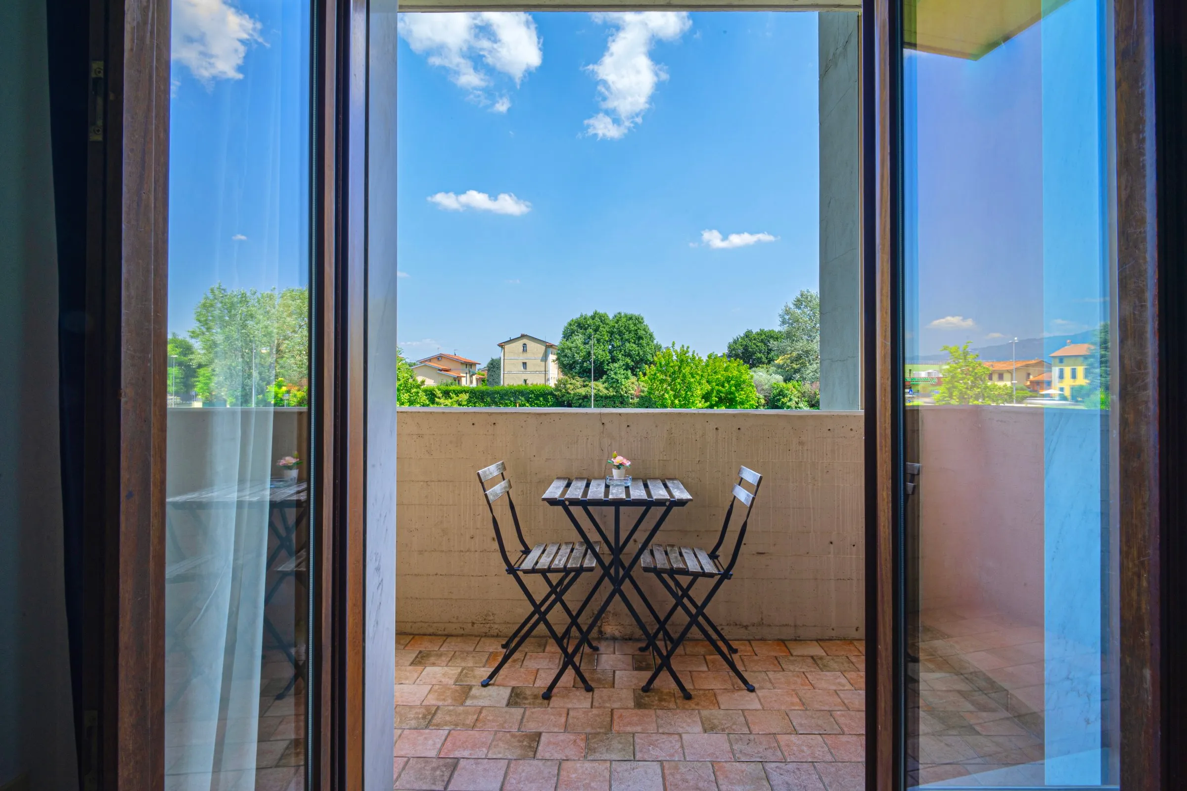 Apartment with Kitchen and Balcony — foto 16